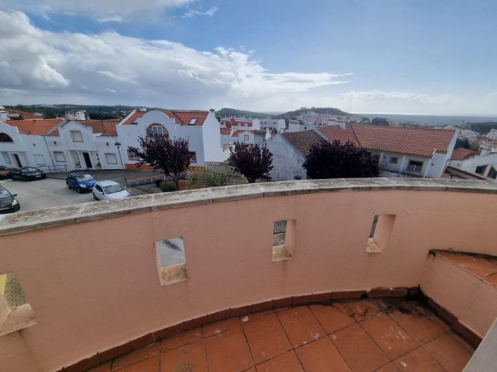 Image No.30-6 Bed House for sale