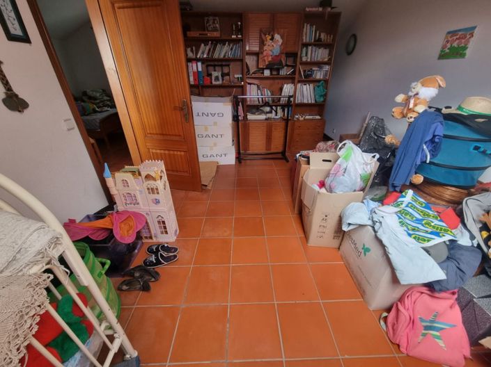 Image No.33-6 Bed House for sale