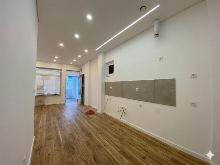 Image No.12-4 Bed Apartment for sale