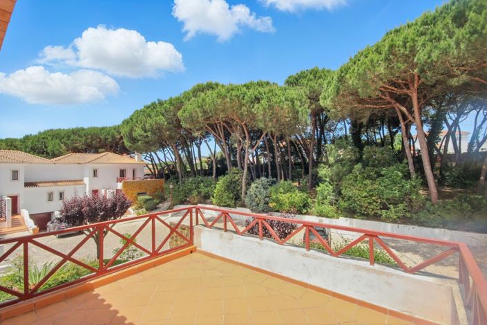 Image No.16-3 Bed House for sale