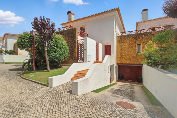 Image No.31-3 Bed House for sale