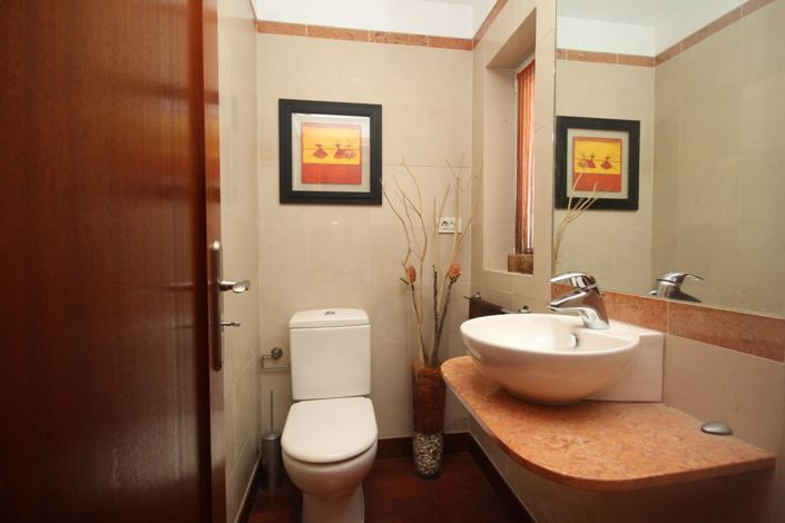 Image No.4-3 Bed House for sale