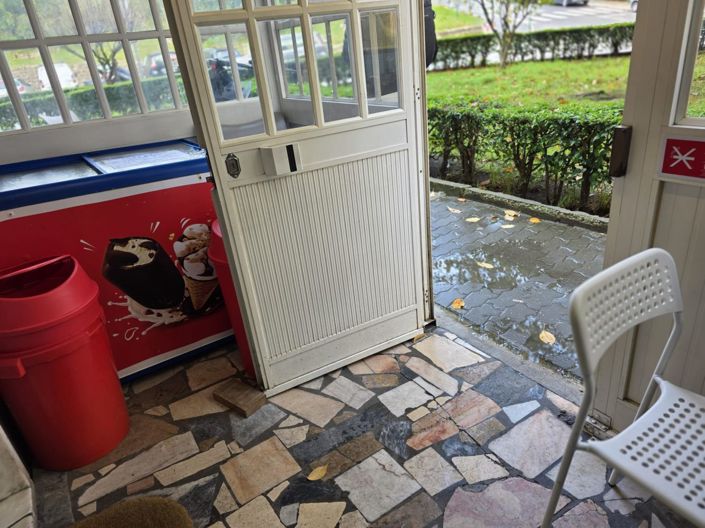 Image No.11-Commercial for sale