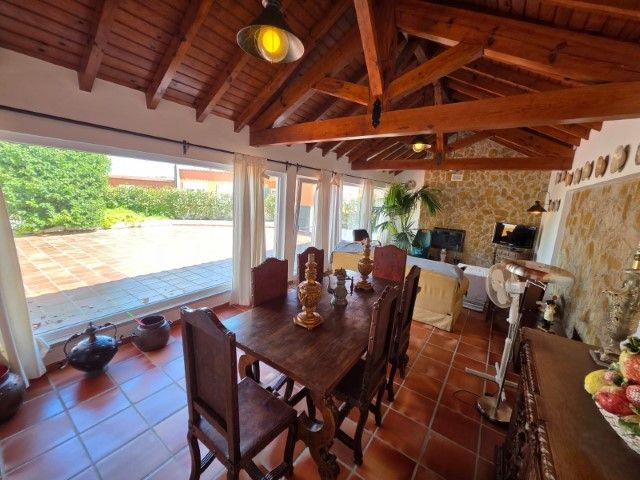 Image No.17-2 Bed House for sale