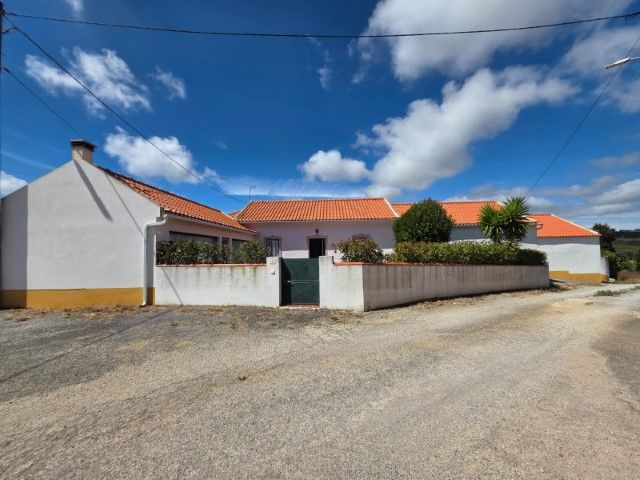 Image No.2-2 Bed House for sale