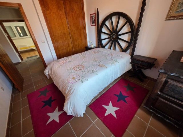 Image No.28-2 Bed House for sale