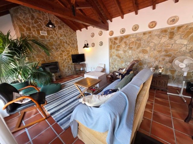 Image No.29-2 Bed House for sale