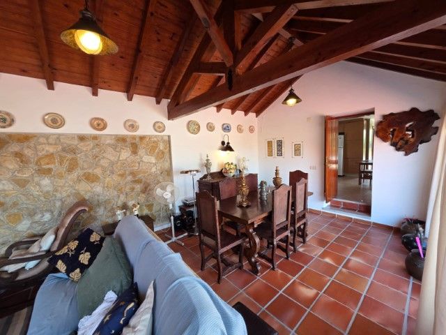 Image No.31-2 Bed House for sale