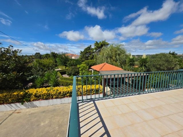 Image No.4-2 Bed House for sale