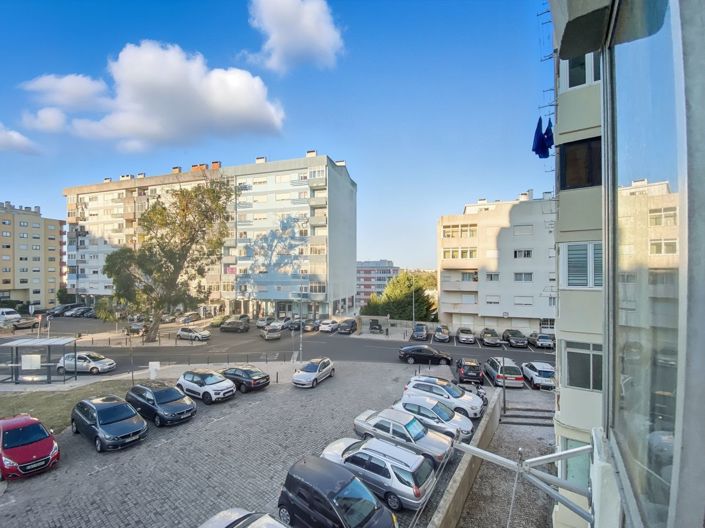 Image No.9-1 Bed Apartment for sale