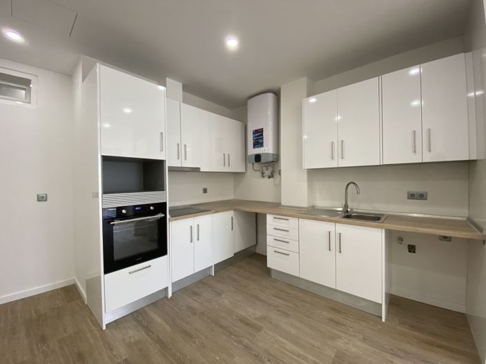 Image No.1-2 Bed Apartment for sale