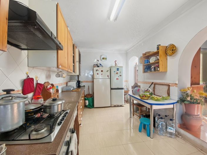 Image No.33-5 Bed House for sale