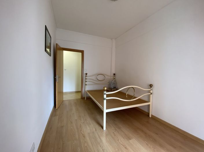 Image No.14-3 Bed Apartment for sale