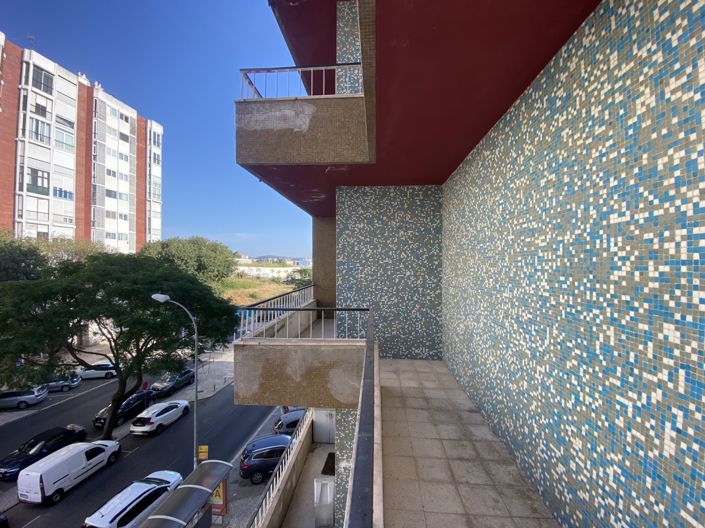 Image No.24-3 Bed Apartment for sale
