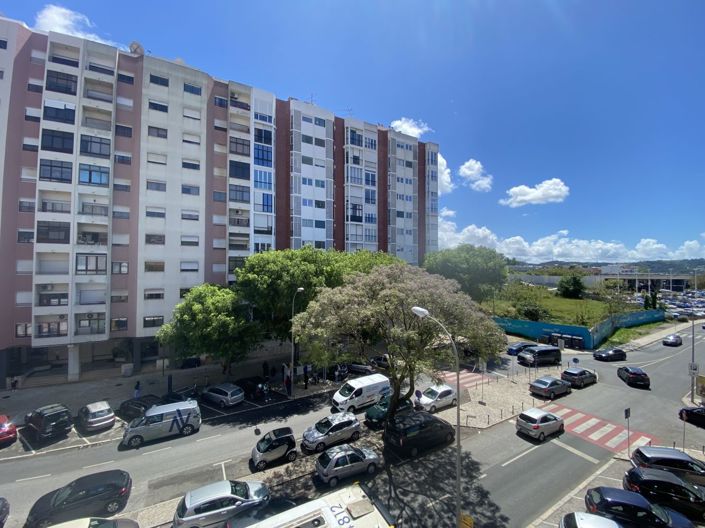Image No.26-3 Bed Apartment for sale