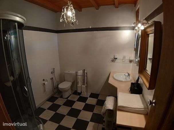 Image No.22-Commercial de 10 chambres à vendre à Tomar