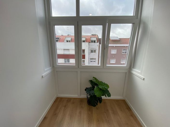 Image No.3-3 Bed Apartment for sale