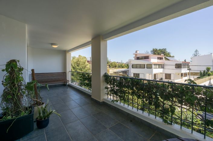 Image No.14-7 Bed House for sale