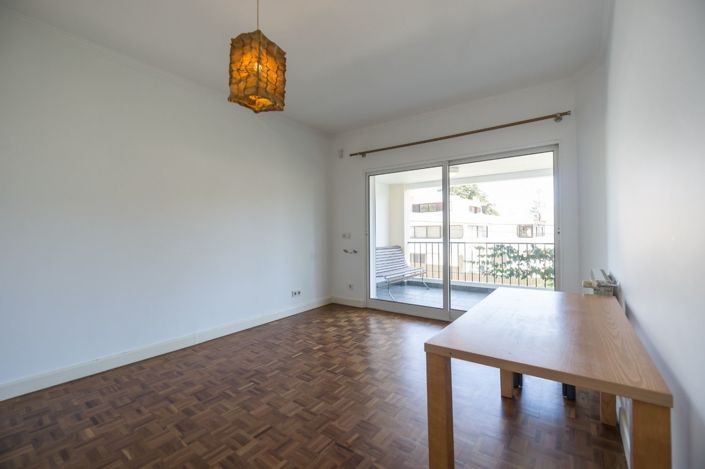 Image No.16-7 Bed House for sale