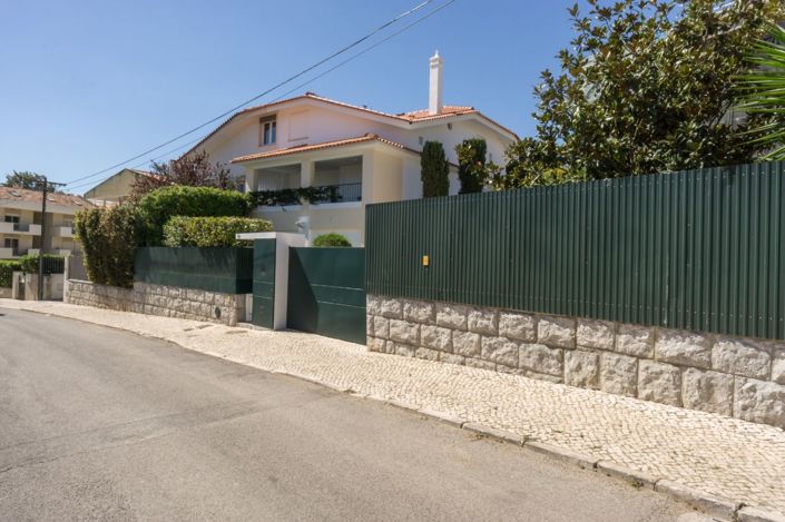 Image No.2-7 Bed House for sale