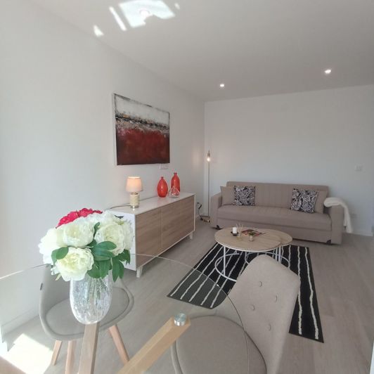 Image No.1-3 Bed Apartment for sale