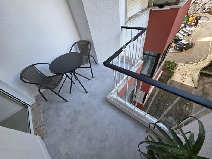 Image No.11-1 Bed Apartment for sale