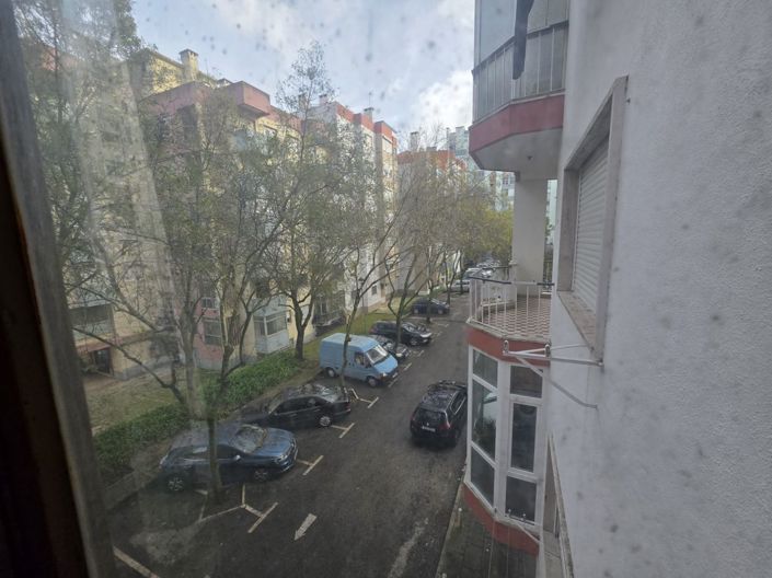 Image No.21-1 Bed Apartment for sale