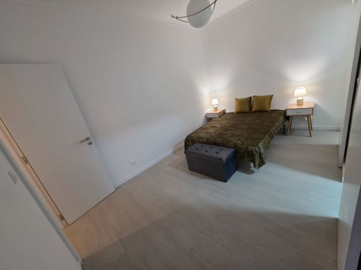 Image No.9-1 Bed Apartment for sale