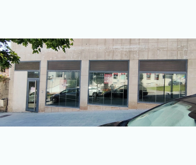 Image No.7-Commercial for sale