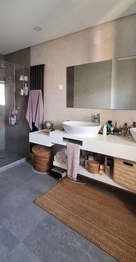 Image No.13-3 Bed House for sale