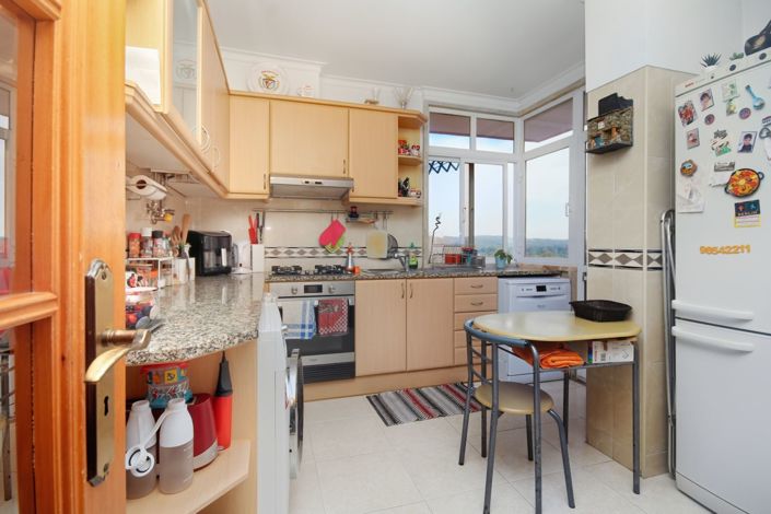 Image No.12-2 Bed Apartment for sale