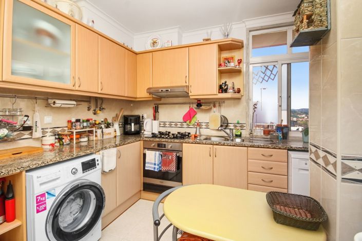 Image No.13-2 Bed Apartment for sale