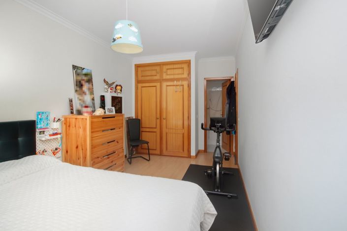 Image No.21-2 Bed Apartment for sale