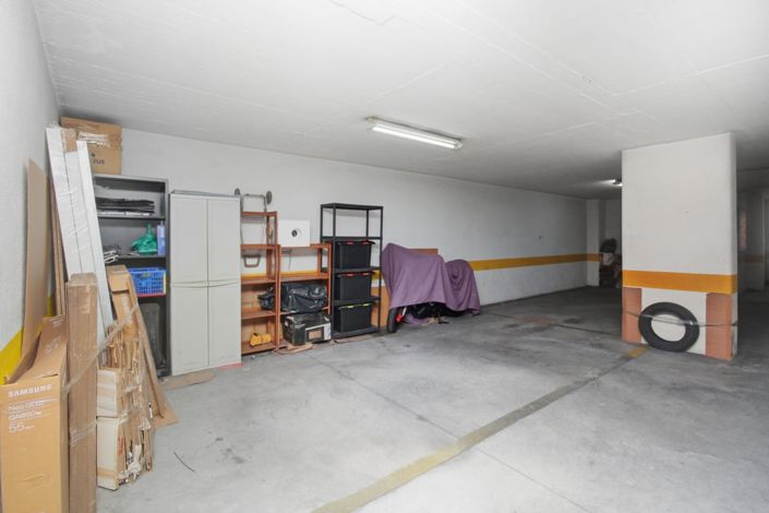 Image No.22-2 Bed Apartment for sale