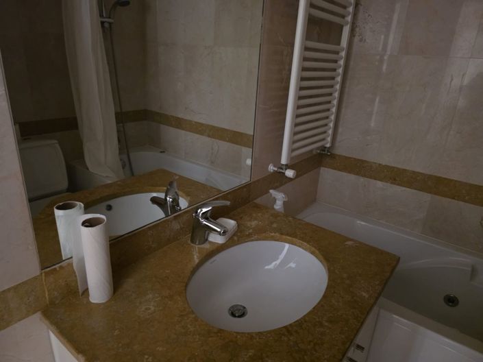 Image No.10-1 Bed Apartment for sale