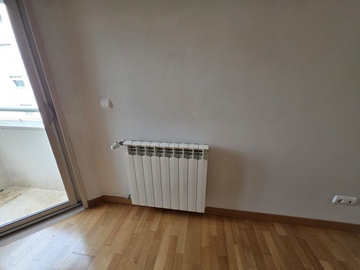 Image No.13-1 Bed Apartment for sale