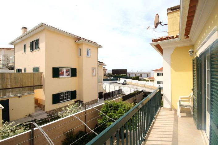 Image No.29-4 Bed House for sale