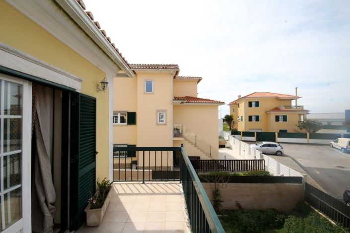 Image No.30-4 Bed House for sale