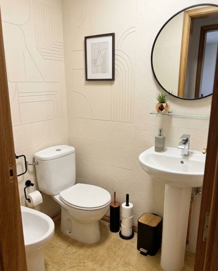 Image No.10-3 Bed Apartment for sale