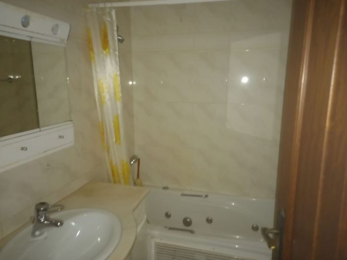 Image No.15-4 Bed Apartment for sale