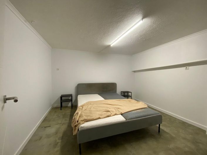 Image No.12-3 Bed Apartment for sale