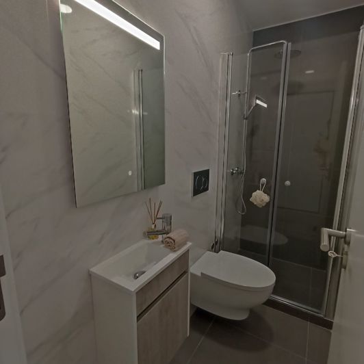 Image No.8-3 Bed Apartment for sale
