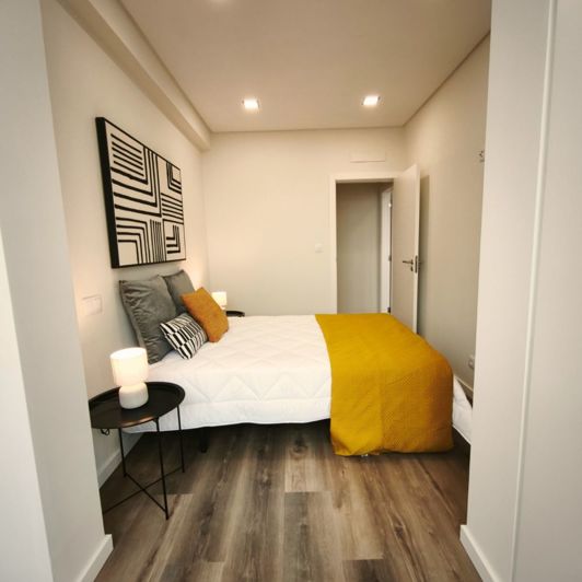 Image No.25-3 Bed Apartment for sale