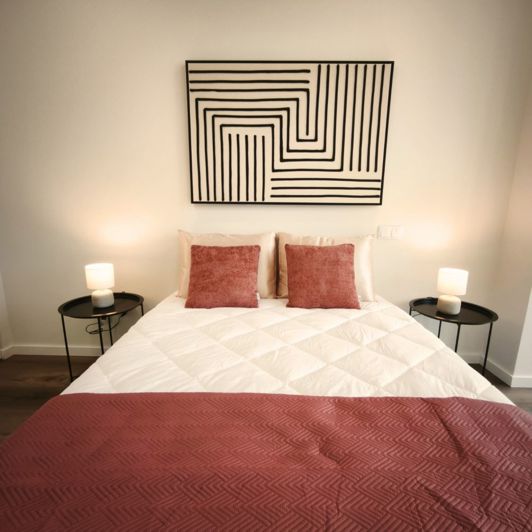 Image No.27-3 Bed Apartment for sale