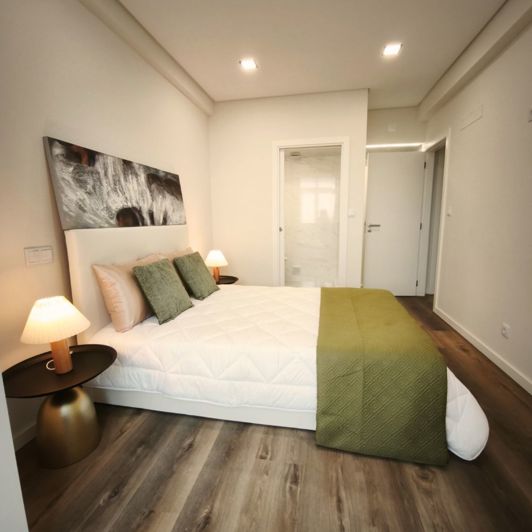 Image No.29-3 Bed Apartment for sale