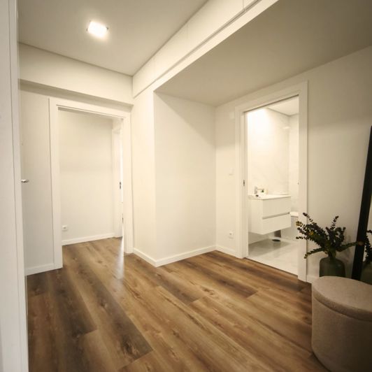 Image No.31-3 Bed Apartment for sale