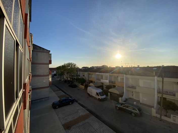 Image No.17-2 Bed Apartment for sale