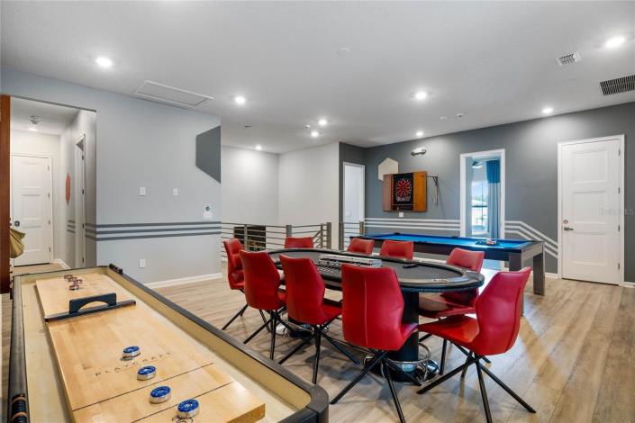 Image No.8-13 Bed House/Villa for sale