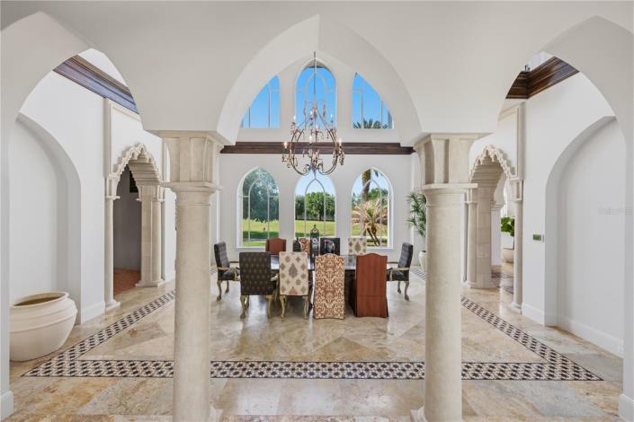Image No.15-7 Bed Mansion for sale