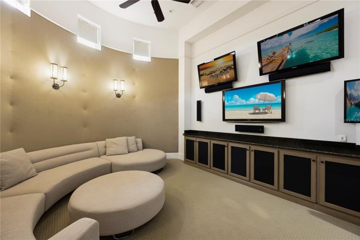 Image No.33-7 Bed Mansion for sale